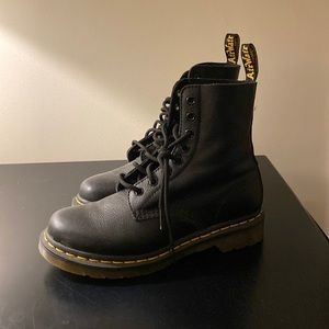 GREAT CONDITION | Dr. Martens Boots